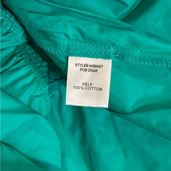 Skies are blue elastic neck lining shorts sleeve - Picture 12 of 12